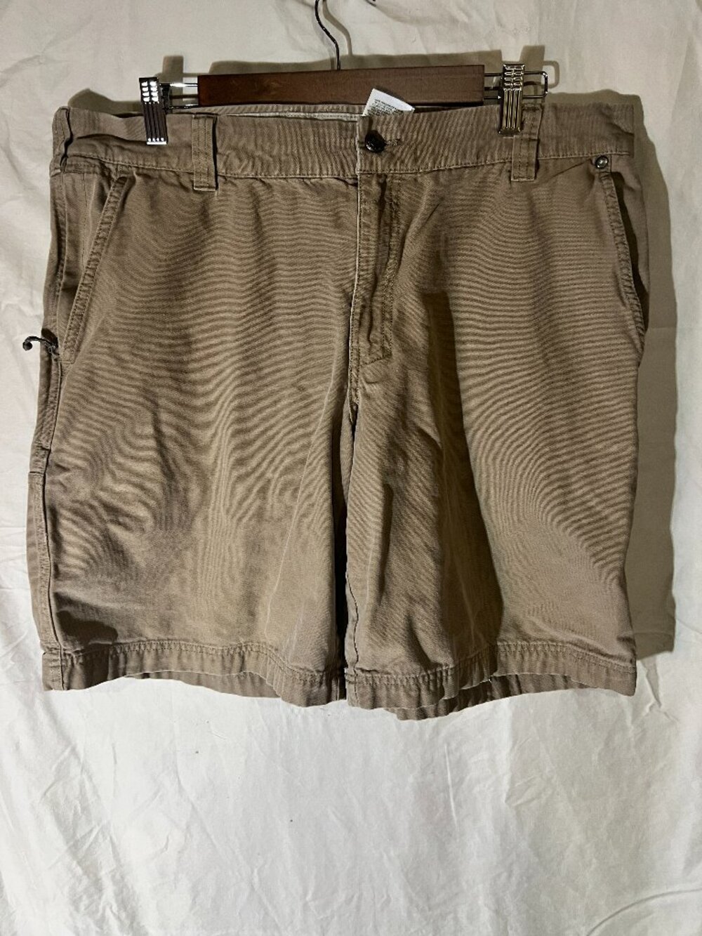 Columbia Men's Brown Outdoor Cargo Shorts Size 36 Zip Pocket Snap Classic Short